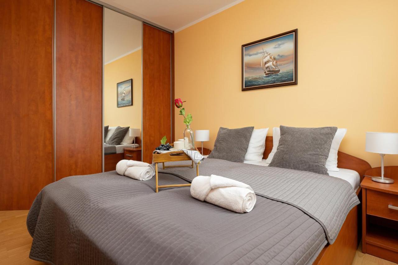 Apartamenty Przy Plazy Reymonta By Noclegi Renters Kolobrzeg Exterior photo